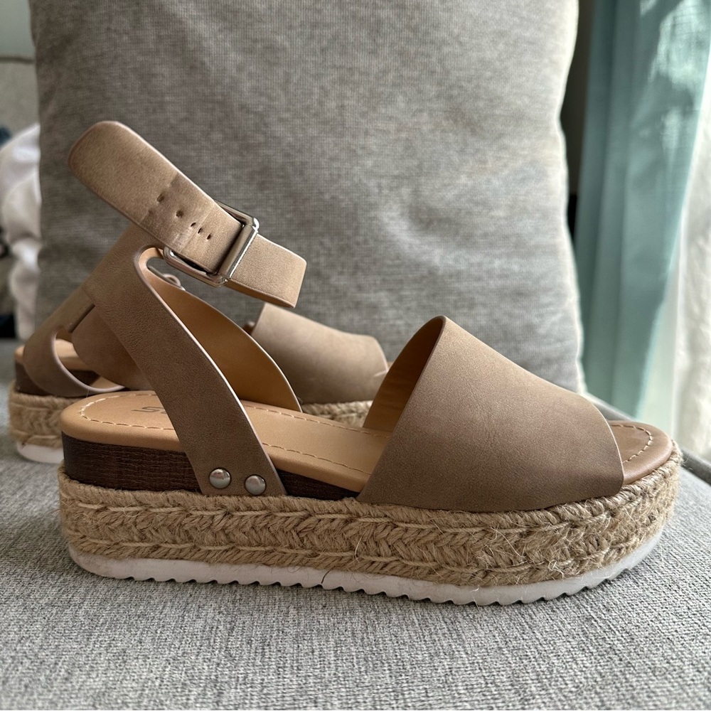 SODA - Espadrille Sandals